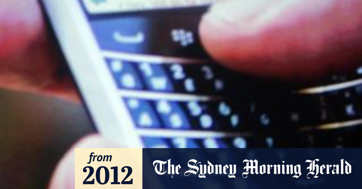 RIM chief physical BlackBerry keyboards not going away